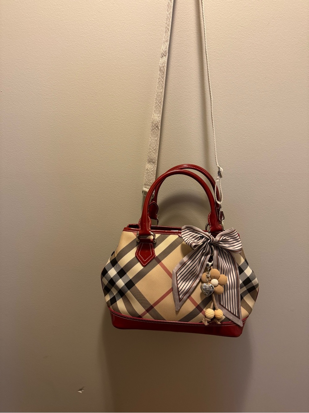Vintage Burberry Nova Check Red Patent Satchel Y2K + Dust Bag Tags Strap Charms - Picture 8 of 15